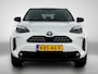 Toyota Yaris Cross 1.5 Hybrid Executive | BTW voertuig | Head-Up Display | Dodehoek detectie | Stoelverwarming | Parkeersensoren voor+achter | Apple CarPlay/Android Auto | Cruise Control Adaptive |