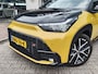 Toyota Aygo X Hybrid 115 GR Sport | Sensoren v/a | Stoelverwarming | El. Inklap. Spiegels |