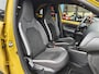 Toyota Aygo X Hybrid 115 GR Sport | Sensoren v/a | Stoelverwarming | El. Inklap. Spiegels |