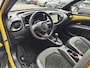 Toyota Aygo X Hybrid 115 GR Sport | Sensoren v/a | Stoelverwarming | El. Inklap. Spiegels |