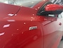 Ford Focus 1.0 EcoBoost Hybrid 125 pk ST Line X Panoramadak - Groot navigatie - 18inch LM Velgen - Driver Assistance Pack - Winter Pack - Race Red