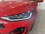 Ford Focus 1.0 EcoBoost Hybrid 125 pk ST Line X Panoramadak - Groot navigatie - 18inch LM Velgen - Driver Assistance Pack - Winter Pack - Race Red