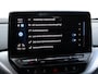 Volkswagen ID.4 Pro 77 kWh | SOH 92,7% | Afneembare trekhaak | Elektrisch verstelbare voorstoelen + memory | Stoel, stuur en voorruitverwarming | Apple carplay / Android auto | Elektrische kofferbakklep |