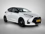 Toyota Yaris 1.5 Hybrid Executive + | Dealer Onderhouden | JBL | Head-Up Display | Dodehoek detectie | Stoel+stuurverwarming | Parkeersensoren voor+achter | Apple CarPlay/Android Auto | Cruise Control Adaptive |