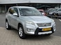 Toyota RAV4 2.0VVTI 4WD TREKHAAK 2.000KG CRUISE