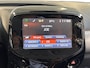 Peugeot 108 1.0 VTi Allure Automaat | Airconditioning | Elektrisch Bedienbare Buitenspiegels | Achteruitrijcamera | 15" Lichtmetalen Velgen | Bluetooth | Bestuurdersstoel In Hoogte Verstelbaar|