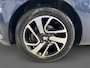 Peugeot 108 1.0 VTi Allure Automaat | Airconditioning | Elektrisch Bedienbare Buitenspiegels | Achteruitrijcamera | 15" Lichtmetalen Velgen | Bluetooth | Bestuurdersstoel In Hoogte Verstelbaar|
