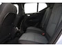 Volvo XC40 2.0 B4 Plus Dark | Panoramadak | Trekhaak | BLIS |
