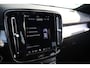 Volvo XC40 2.0 B4 Plus Dark | Panoramadak | Trekhaak | BLIS |