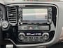 Mitsubishi Outlander 2.0 PHEV instyle+ | Org. NL | NAP | Dealer Onderhoud | AWD | Trekhaak | Pano | Keyless | Leder | 360 camera | PDC |