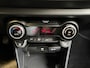 Kia Picanto 1.0 DPi DynamicPlusLine | Apple Carplay / Android Auto | Navigatiesyteem | Lichtsensor | Cruise Control | Parkeersensoren + Camera Achter | Climate Control | 15"Lichtmetalen velgen | Keyless Entry + Keyless Start