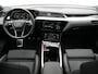 Audi Q8 e-tron 55 Quattro S Line 114 kWh 408pk Dealer O.H. | Trekhaak Afn. | Luchtvering | Adaptive Cruise | Head Up | Matrix LED | Camera | Alcantara Sportstoelen Verwarmd | Sfeerverlichting | Keyless | Navigatie | Virtual | DAB |
