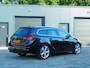 Opel Astra Sports Tourer 1.6 Turbo Cosmo STOELVERW! STUURVERW! AIRCO! BLUETOOTH! NAVI! CRUISE!
