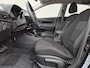 Hyundai Bayon 1.0 T-GDI Premium / Fabrieksgarantie tot 12-2029 / All season banden / Stuur- Stoel & Achterbank verwarming / Achteruitrijcamera / Draadloze telefoon lader / Cruise control / Apple Carplay Android Auto / Keyless Entry/Start / Climate control /
