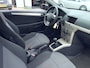Opel Astra GTC 1.6 Business - Airco - Navigatie