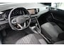 Volkswagen Taigo 1.5 TSI 2x R-Line 150PK DSG Pano IQ Matrix Cam Kessy ACC Virtual