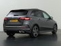 Mercedes-Benz B-klasse 250e Business Solution AMG | Panoramaschuifdak | Night | Winter pakket | Trekhaak | Stoelverwarming |