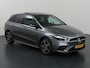 Mercedes-Benz B-klasse 250e Business Solution AMG | Panoramaschuifdak | Night | Winter pakket | Trekhaak | Stoelverwarming |