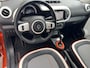Renault Twingo Z.E. R80 Série Limitée Vibes / Dealer onderhouden / Accu SoH 93,86 % / 3 fase laden / Navigatie / Camera / Stoelverwarming / 16" LM wielen /