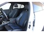 BMW 1-Serie 116i Business Edition | M sport | Schuif kantel dak | Stoelverwarming | Carplay |