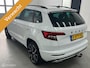 Skoda Karoq 1.5 TSI Sportline Automaat Trekhaak Canton Camera LED