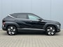 Hyundai Kona 1.6 GDI HEV Premium / All Season Banden / Navigatie / Airco Automatisch / Stoel Verwarming&Verkoeling / Cruise Control Adaptief /