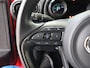 Toyota Yaris 1.5 Hybrid Launch Edition | Dealer Onderhouden | JBL | Head-Up Display | Dodehoek detectie | Parkeersensoren voor+achter | Stoelverwarming | Draadloze telefoonlader | Navigatie | Apple CarPlay/Android Auto |