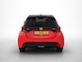 Toyota Yaris 1.5 Hybrid Launch Edition | Dealer Onderhouden | JBL | Head-Up Display | Dodehoek detectie | Parkeersensoren voor+achter | Stoelverwarming | Draadloze telefoonlader | Navigatie | Apple CarPlay/Android Auto |
