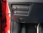 Toyota Yaris 1.5 Hybrid Launch Edition | Dealer Onderhouden | JBL | Head-Up Display | Dodehoek detectie | Parkeersensoren voor+achter | Stoelverwarming | Draadloze telefoonlader | Navigatie | Apple CarPlay/Android Auto |