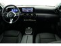 Mercedes-Benz A-klasse 180 Business Line / Navigatie / Camera / Cruisecontrol / Bluetooth