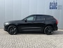 Volvo XC60 2.0 T6 350 pk Plug-in Hybrid AWD Ultimate Black Edition Luchtvering Bowers en Wilkins Trekhaak Head Up Panoramadak Elek Sportstoelen 21 Inch Velgen 360 Camera Apple Carplay Android Auto Stuurverwarming Vol opties !