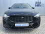 Volvo XC60 2.0 T6 350 Pk AWD Ultimate Black Edition Luchtvering Bowers en Wilkins Trekhaak Head Up Panoramdak Elek Sportstoelen 21 Inch Velgen 360 Camera Apple Carplay Android Auto Stuurverwarming Vol opties