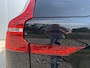 Volvo XC60 2.0 T6 350 pk Plug-in Hybrid AWD Ultimate Black Edition Luchtvering Bowers en Wilkins Trekhaak Head Up Panoramadak Elek Sportstoelen 21 Inch Velgen 360 Camera Apple Carplay Android Auto Stuurverwarming Vol opties !