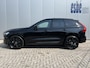 Volvo XC60 2.0 T6 350 Pk AWD Ultimate Black Edition Luchtvering Bowers en Wilkins Trekhaak Head Up Panoramdak Elek Sportstoelen 21 Inch Velgen 360 Camera Apple Carplay Android Auto Stuurverwarming Vol opties