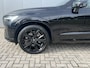 Volvo XC60 2.0 T6 350 pk Plug-in Hybrid AWD Ultimate Black Edition Luchtvering Bowers en Wilkins Trekhaak Head Up Panoramadak Elek Sportstoelen 21 Inch Velgen 360 Camera Apple Carplay Android Auto Stuurverwarming Vol opties !