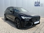 Volvo XC60 2.0 T6 350 Pk AWD Ultimate Black Edition Luchtvering Bowers en Wilkins Trekhaak Head Up Panoramdak Elek Sportstoelen 21 Inch Velgen 360 Camera Apple Carplay Android Auto Stuurverwarming Vol opties