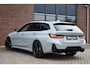 BMW 3-Serie Touring 330e xDrive M-Sport Pro Pano Trekh El-zetels 360 HUD Adp-onderstel