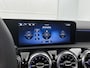 Mercedes-Benz A-klasse 180 Business Solution AMG | Nightpakket | Parkeerpakket met achteruitrijcamera | KEYLESS GO | Sfeerverlichting | MULTIBEAM LED | Extra USB-poorten | Verwarmde stoelen vooraan |