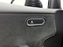 Mercedes-Benz A-klasse 180 Business Solution AMG | Nightpakket | Parkeerpakket met achteruitrijcamera | KEYLESS GO | Sfeerverlichting | MULTIBEAM LED | Extra USB-poorten | Verwarmde stoelen vooraan |