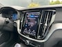Volvo V60 2.0 T8 Plug-in hybrid AWD Plus Dark | Panoramadak | HUD | Trekhaak | 360 Camera |