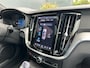 Volvo V60 2.0 T8 Plug-in hybrid AWD Plus Dark | Panoramadak | HUD | Trekhaak | 360 Camera |
