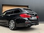 BMW 5-Serie Touring 540i xDrive M-sport BOWERS&WILKINS|REAR-ENTERTAINMENT|HEAD-UP|PANO|TREKHAAK