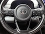 Toyota Yaris Cross 1.5 Hybrid 115 Dynamic | Apple CarPlay / Android Auto (Navigatie) | PDC | Stuur-Stoelverwarming |