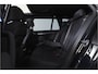 BMW 5-Serie Touring 530e Business Edition Plus | M-Sport | Shadow Line | S/K-Panodak | Laser | Head-Up | Elek. Trekhaak | Stoelverw. | Camera | NAV+App. Connect | ECC | Elek. Klep | LM 19" |
