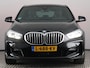 BMW 1-Serie 118i High Executive (Afn. Trekhaak / Camera / Stoelverw. / Carplay / Cruise)