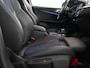 BMW 1-Serie 118i High Executive (Afn. Trekhaak / Camera / Stoelverw. / Carplay / Cruise)