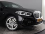 BMW 1-Serie 118i High Executive (Afn. Trekhaak / Camera / Stoelverw. / Carplay / Cruise)