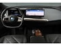 BMW iX XDrive40 M-sport | panorama skylounge | elek. trekhaak | softclose | laser light | harmankardon | adap. cruise | keyless