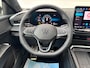 Volkswagen T-Roc 1.5 eTsi (150 pk) R-Line automaat - panoramadak - Black Style - 19 inch - 3x R-Line