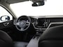 Volvo XC60 T6 AWD Ultimate Bright | Panoramadak | HUD | Achteruitrijcamera |
